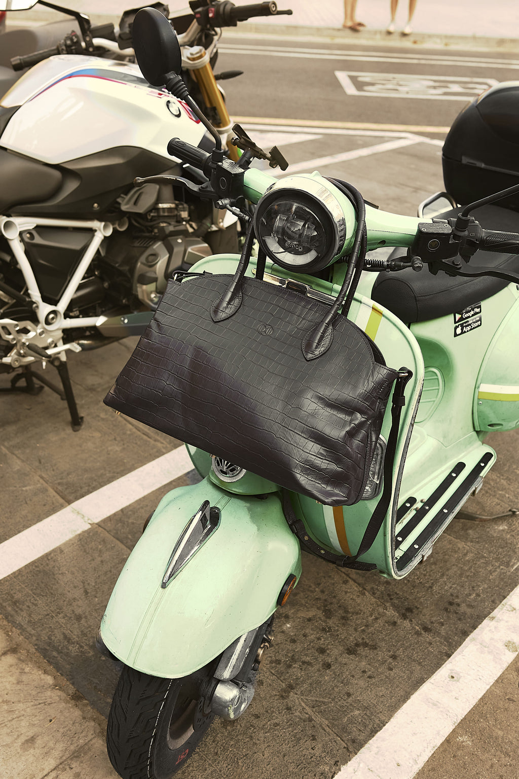 MAGNA Medium Bag